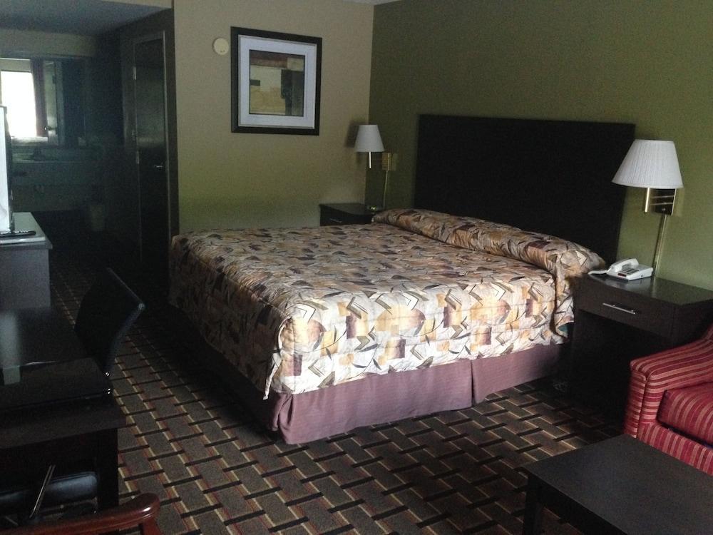 Surestay Hotel By Best Western Lenoir City Esterno foto