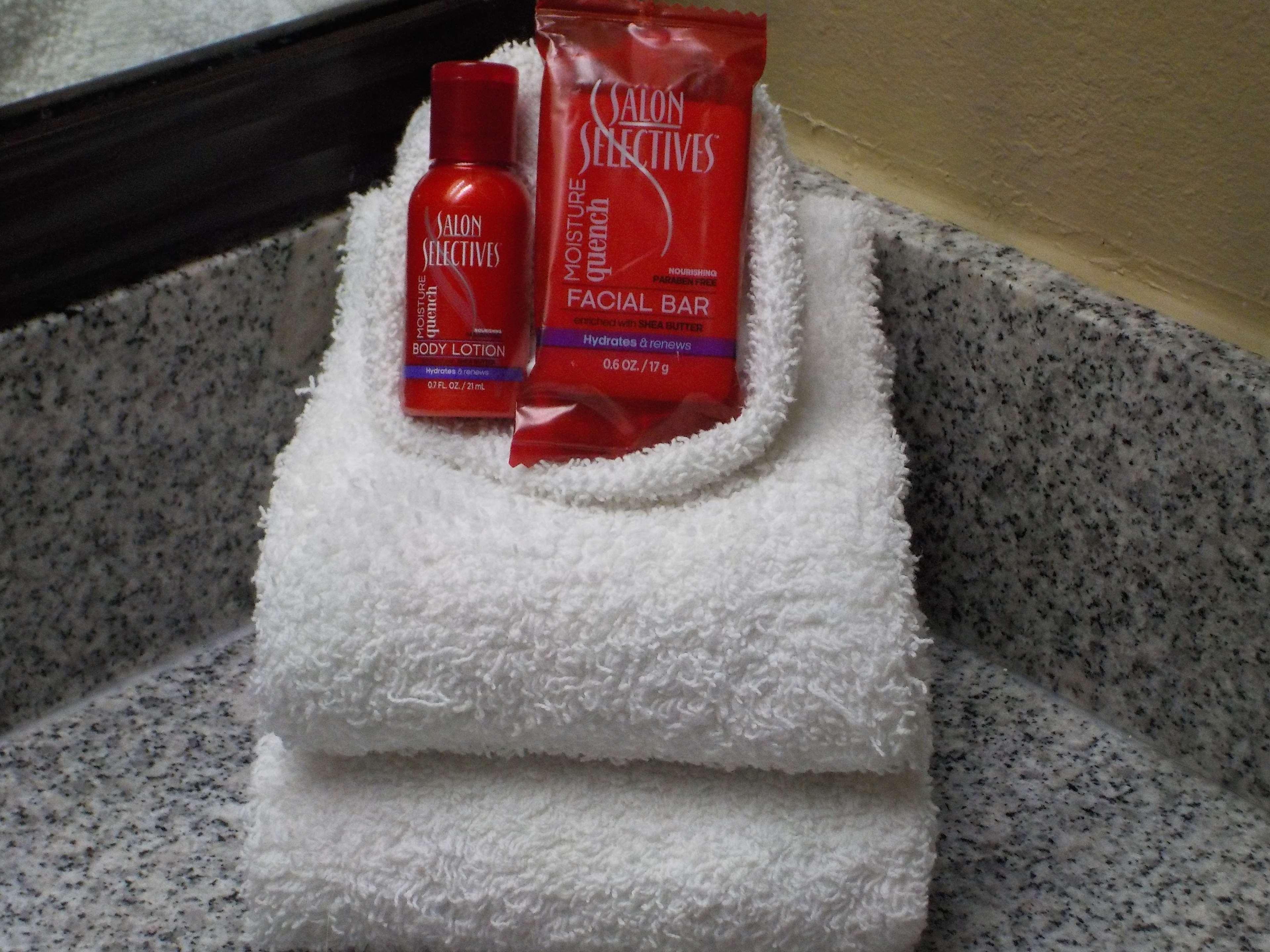 Surestay Hotel By Best Western Lenoir City Esterno foto