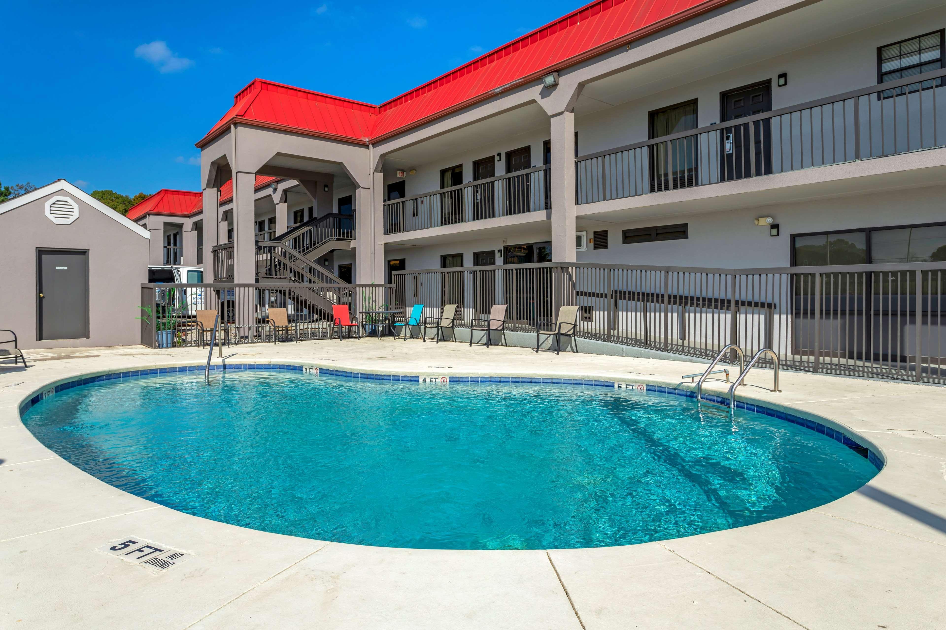Surestay Hotel By Best Western Lenoir City Esterno foto