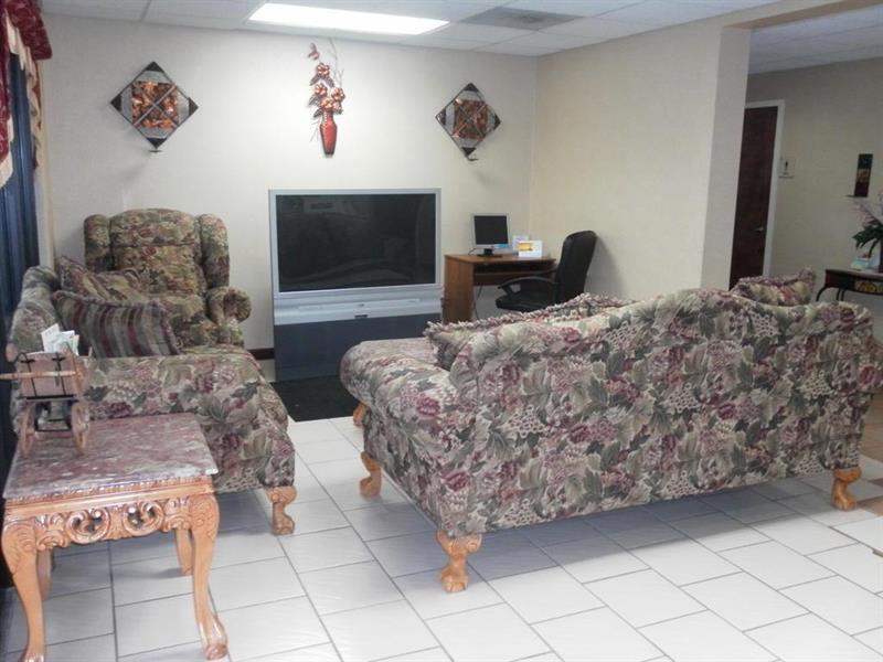 Surestay Hotel By Best Western Lenoir City Esterno foto