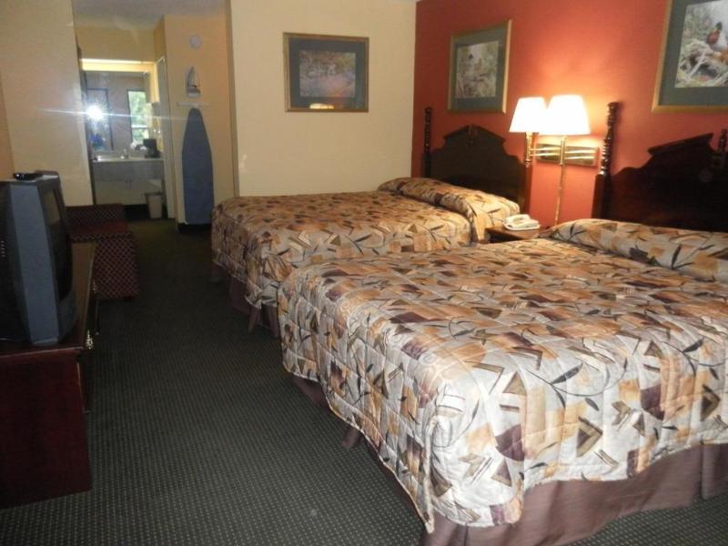 Surestay Hotel By Best Western Lenoir City Esterno foto