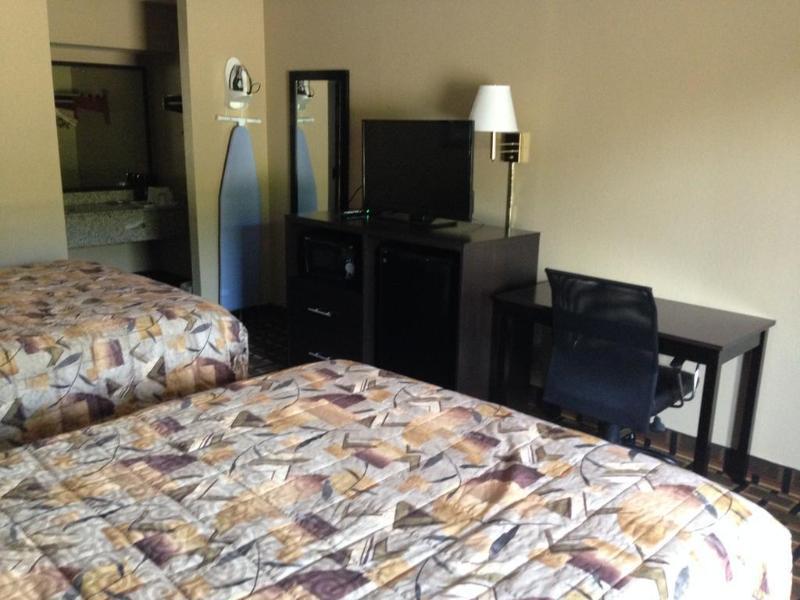 Surestay Hotel By Best Western Lenoir City Esterno foto